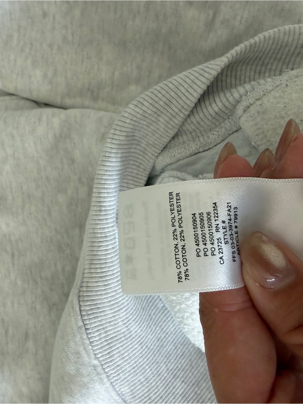 Aritzia TNA Sweatfleece Quarterzip in Heather Cloud Grey size S/M - Picture 6 of 6